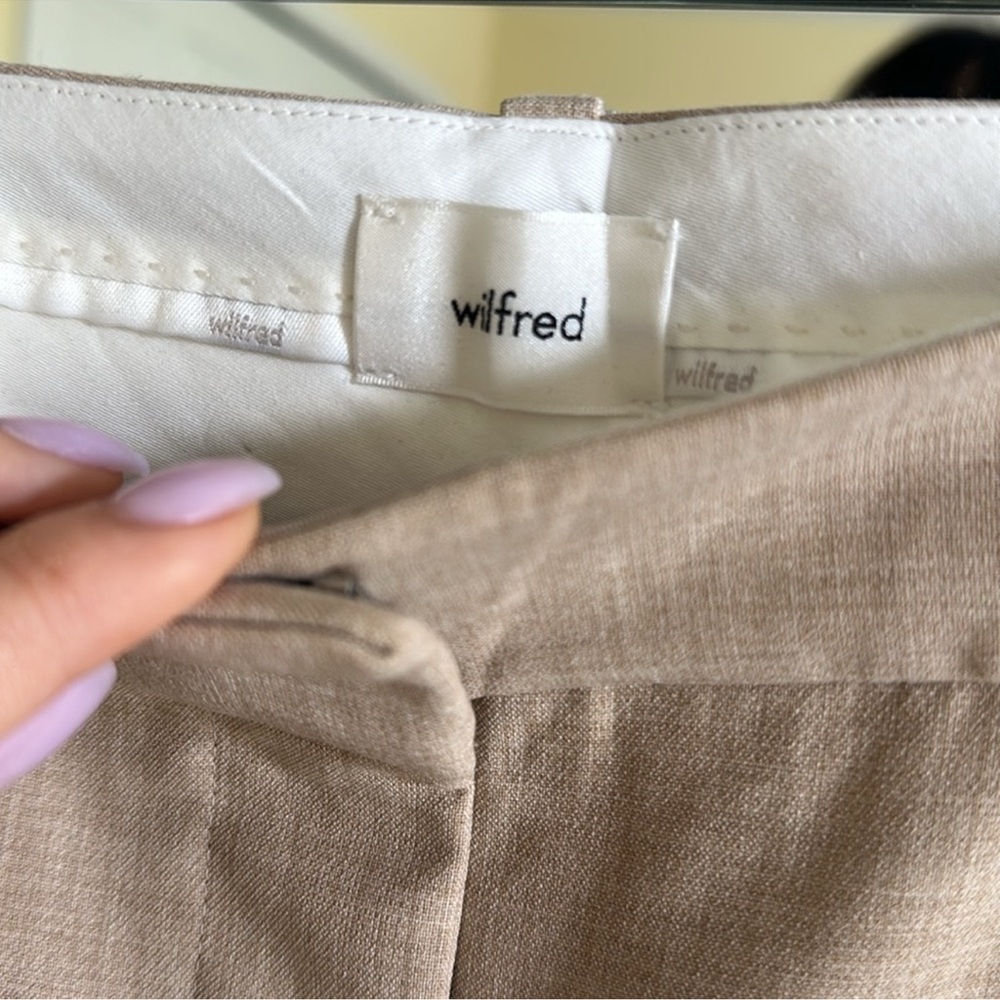 Aritzia Effortless Pant (Re)ssential Wilfred in Heather Nomad Taupe NWOT - Picture 3 of 7